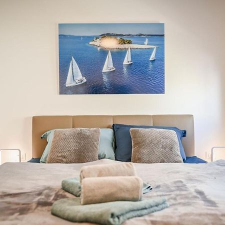 Two Bedroom Apartment Blue Sea Malinska Exterior photo